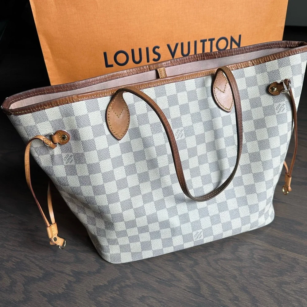 Louis Vuitton Never Full Pink Interior with original box, bag & dust pouch - Picture 5 of 17